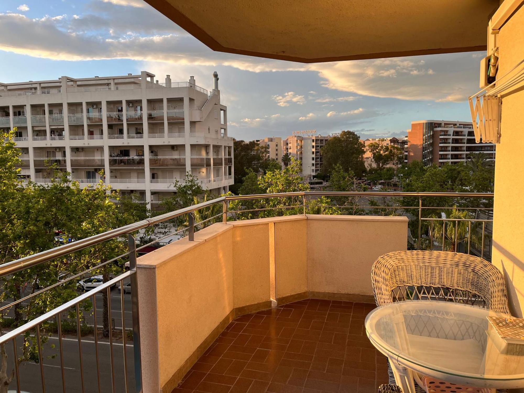 Apartamento En サロウ エクステリア 写真